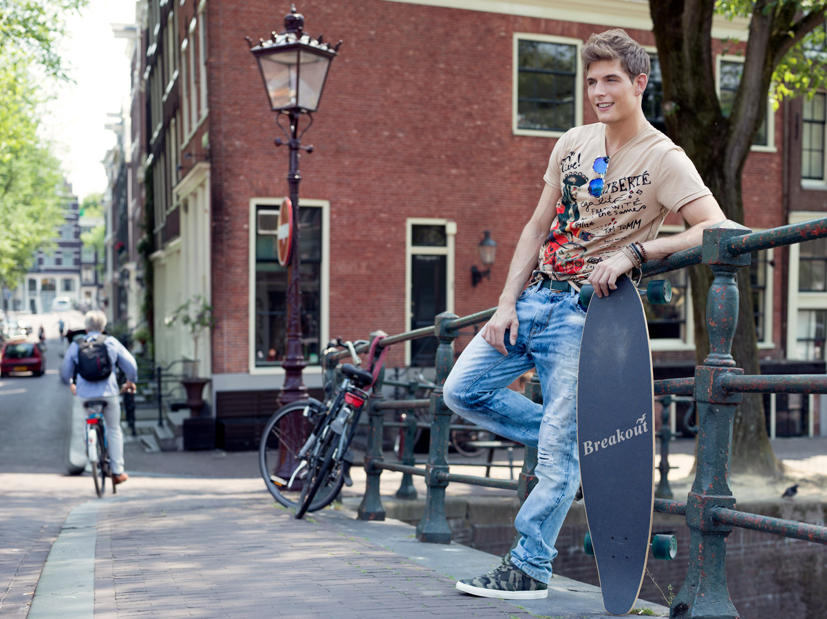 Breakout Pakistan fashion brand website billboards photographer in Amsterdam 2015